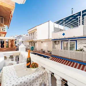 https://apartamentos-el-levante.hotelsinnerja.org